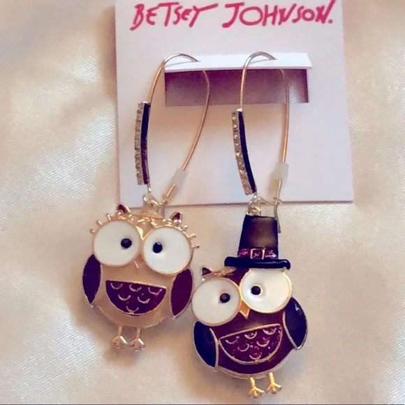 New Betsey Johnson 🦉Drop Earrings - Picture 8 of 9